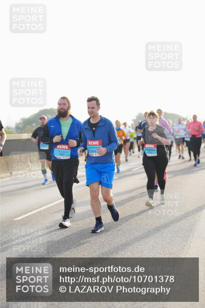 03.10.2026 - Köhlbrandbrückenlauf LAZAROV Photography http://msf.ph/oto/10701378 03.10.2026 09:25:30 Position 3 3831, 3076, 3043 meine-sportfotos.de