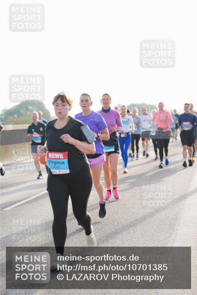 03.10.2026 - Köhlbrandbrückenlauf LAZAROV Photography http://msf.ph/oto/10701385 03.10.2026 09:25:32 Position 3 3043 meine-sportfotos.de