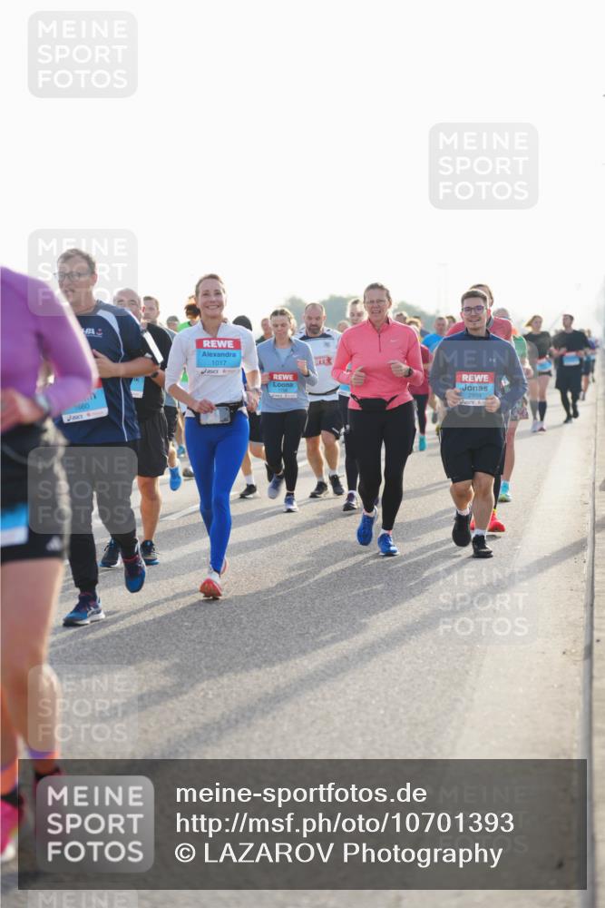 03.10.2026 - Köhlbrandbrückenlauf LAZAROV Photography http://msf.ph/oto/10701393 03.10.2026 09:25:34 Position 3 1017, 2959, 21, 1660 meine-sportfotos.de