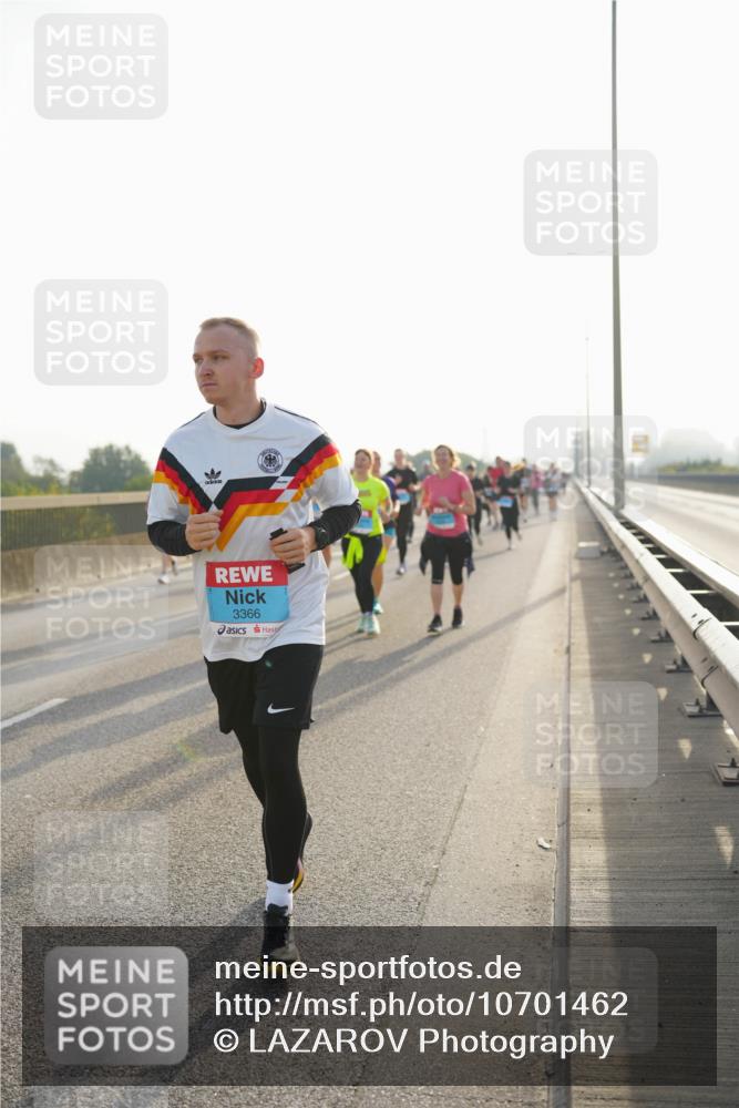03.10.2026 - Köhlbrandbrückenlauf LAZAROV Photography http://msf.ph/oto/10701462 03.10.2026 09:25:54 Position 3 3366 meine-sportfotos.de