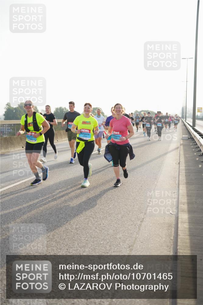 03.10.2026 - Köhlbrandbrückenlauf LAZAROV Photography http://msf.ph/oto/10701465 03.10.2026 09:25:56 Position 3 2358, 2779, 1886 meine-sportfotos.de