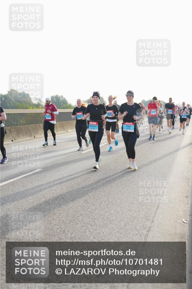 03.10.2026 - Köhlbrandbrückenlauf LAZAROV Photography http://msf.ph/oto/10701481 03.10.2026 09:26:00 Position 3 3040, 3116 meine-sportfotos.de