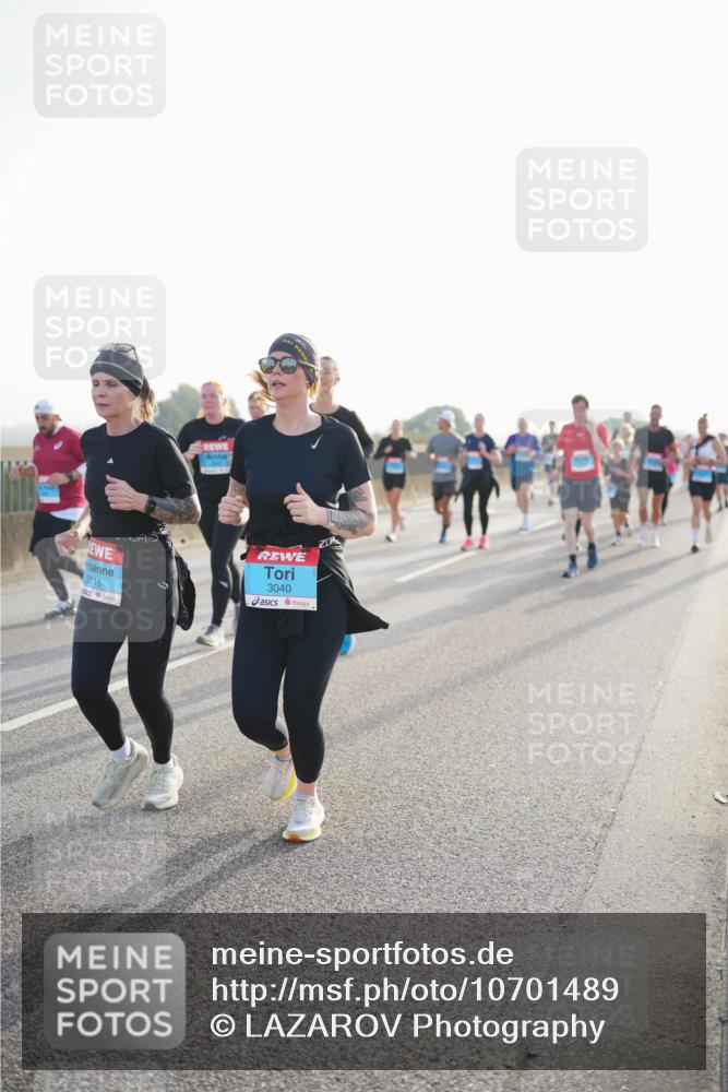 03.10.2026 - Köhlbrandbrückenlauf LAZAROV Photography http://msf.ph/oto/10701489 03.10.2026 09:26:02 Position 3 3116, 3040 meine-sportfotos.de