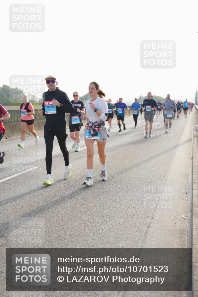 03.10.2026 - Köhlbrandbrückenlauf LAZAROV Photography http://msf.ph/oto/10701523 03.10.2026 09:26:11 Position 3 1110 meine-sportfotos.de
