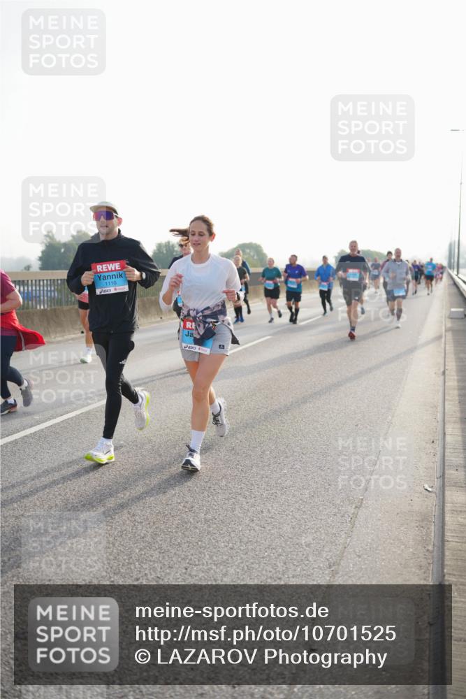 03.10.2026 - Köhlbrandbrückenlauf LAZAROV Photography http://msf.ph/oto/10701525 03.10.2026 09:26:12 Position 3 1110 meine-sportfotos.de