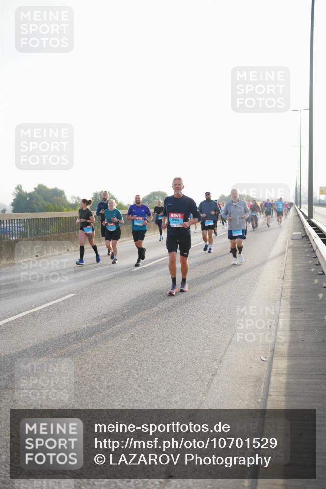 03.10.2026 - Köhlbrandbrückenlauf LAZAROV Photography http://msf.ph/oto/10701529 03.10.2026 09:26:14 Position 3 3187 meine-sportfotos.de