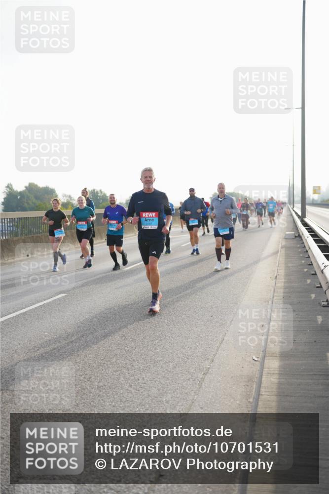 03.10.2026 - Köhlbrandbrückenlauf LAZAROV Photography http://msf.ph/oto/10701531 03.10.2026 09:26:14 Position 3 3187 meine-sportfotos.de