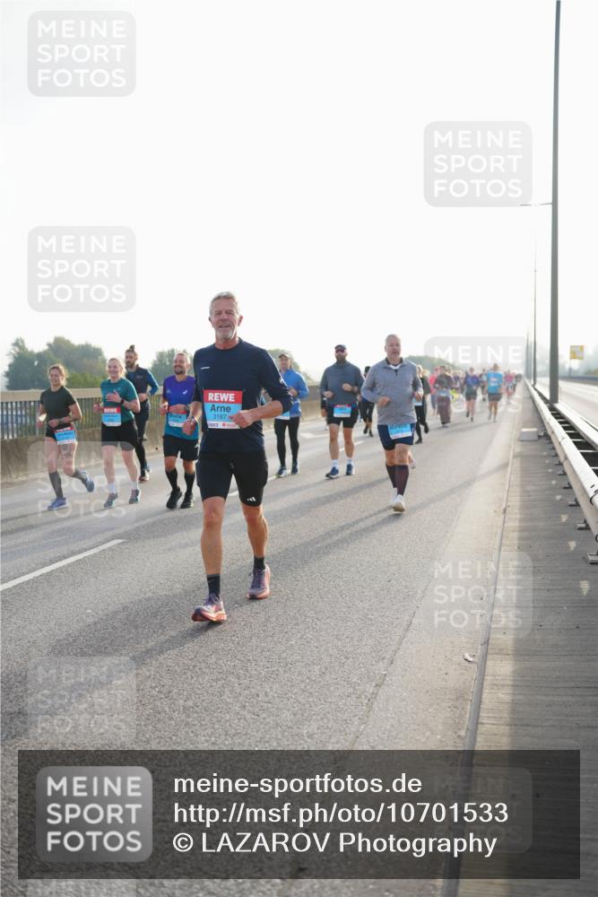 03.10.2026 - Köhlbrandbrückenlauf LAZAROV Photography http://msf.ph/oto/10701533 03.10.2026 09:26:14 Position 3 3187 meine-sportfotos.de