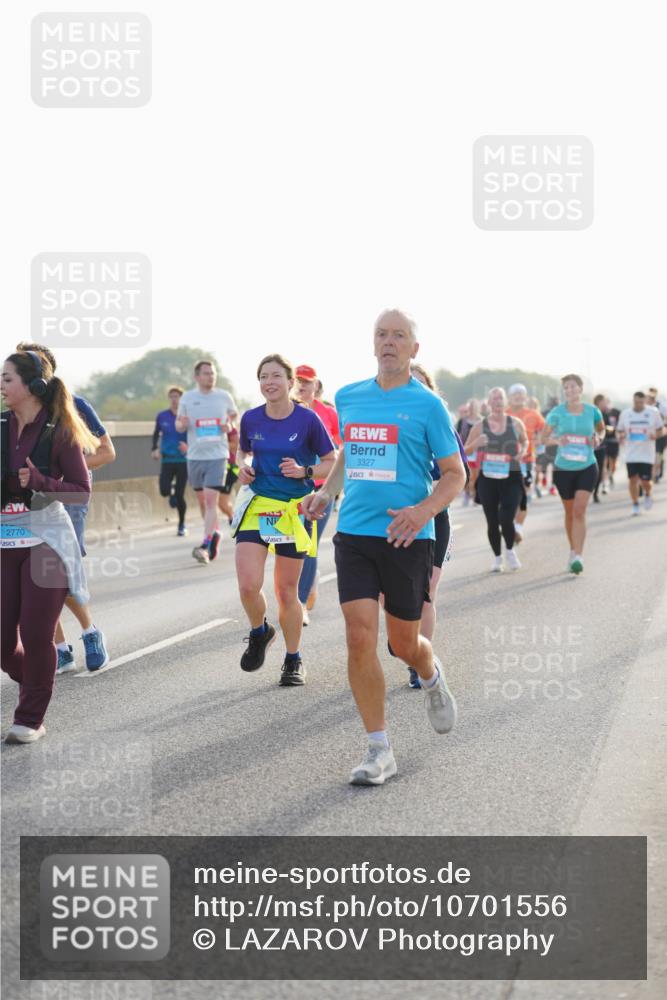 03.10.2026 - Köhlbrandbrückenlauf LAZAROV Photography http://msf.ph/oto/10701556 03.10.2026 09:26:21 Position 3 2770, 3327 meine-sportfotos.de