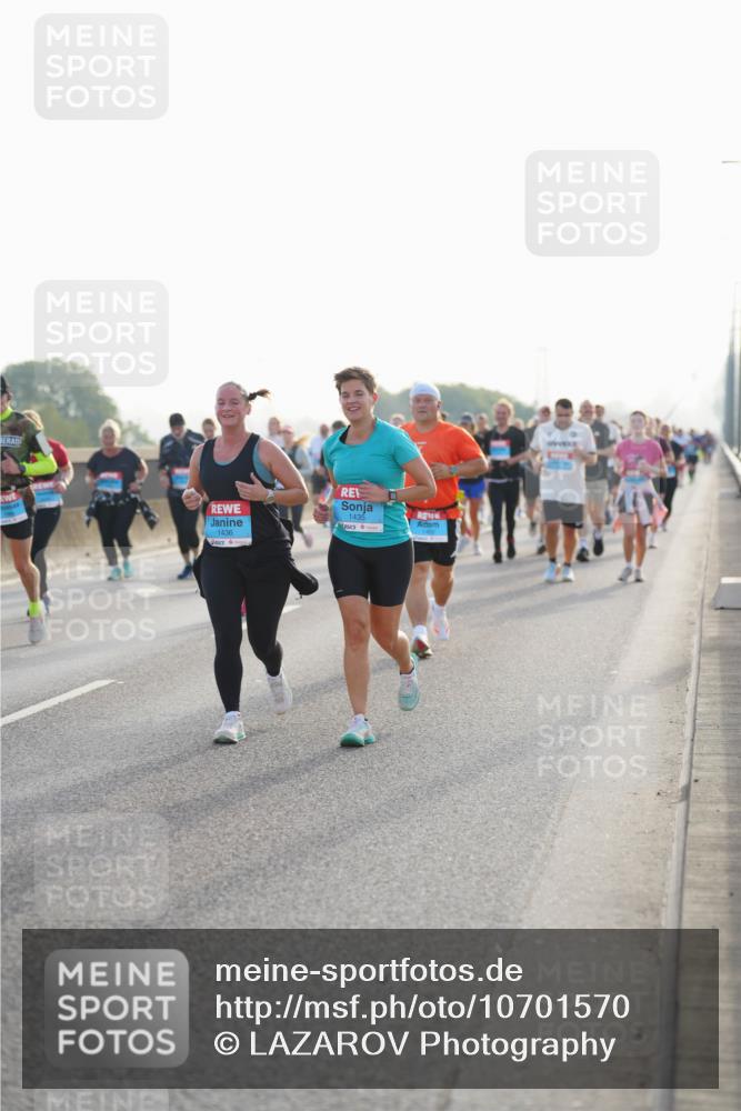 03.10.2026 - Köhlbrandbrückenlauf LAZAROV Photography http://msf.ph/oto/10701570 03.10.2026 09:26:24 Position 3 1436, 1435 meine-sportfotos.de