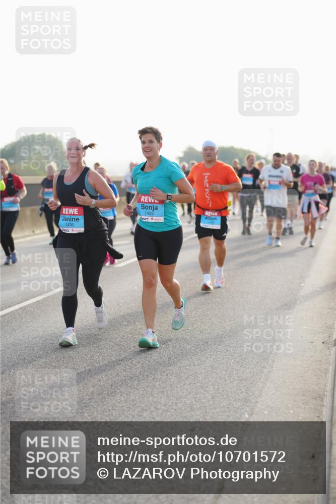 03.10.2026 - Köhlbrandbrückenlauf LAZAROV Photography http://msf.ph/oto/10701572 03.10.2026 09:26:24 Position 3 1436, 1435 meine-sportfotos.de
