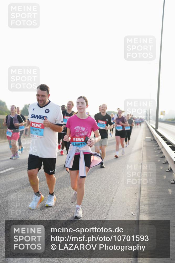 03.10.2026 - Köhlbrandbrückenlauf LAZAROV Photography http://msf.ph/oto/10701593 03.10.2026 09:26:31 Position 3 1245 meine-sportfotos.de