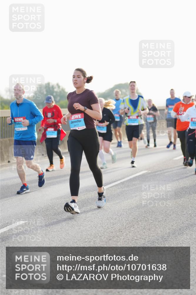 03.10.2026 - Köhlbrandbrückenlauf LAZAROV Photography http://msf.ph/oto/10701638 03.10.2026 09:26:44 Position 3 1005, 3417 meine-sportfotos.de