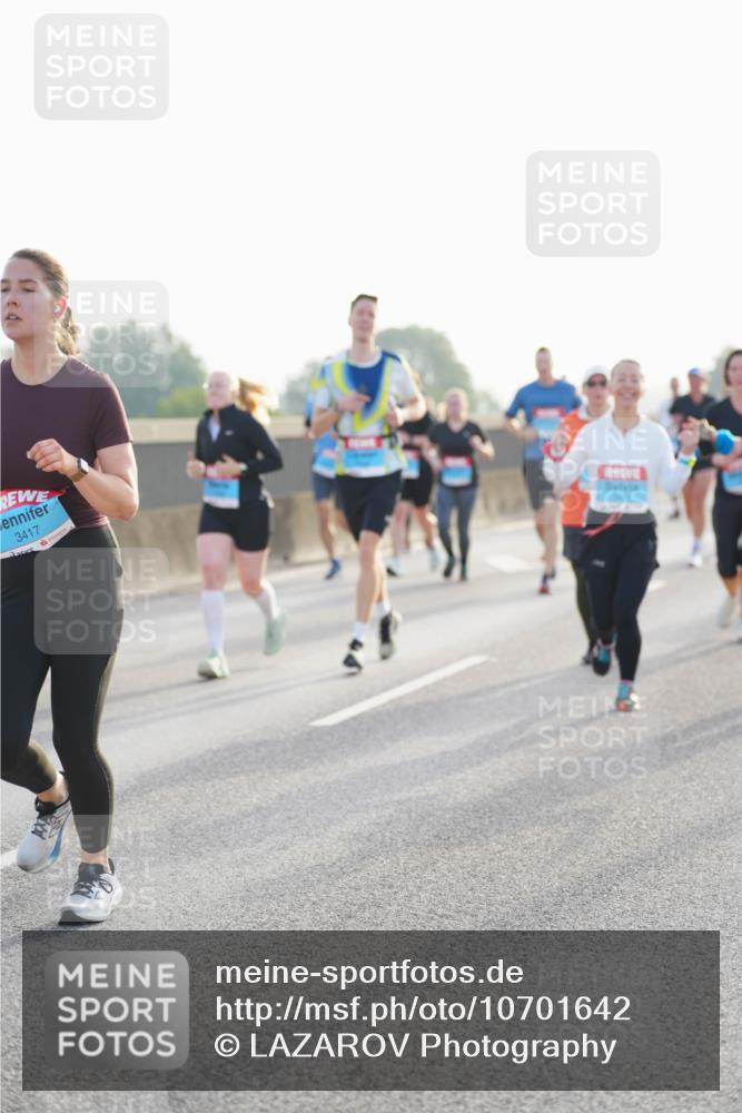 03.10.2026 - Köhlbrandbrückenlauf LAZAROV Photography http://msf.ph/oto/10701642 03.10.2026 09:26:44 Position 3 3417 meine-sportfotos.de