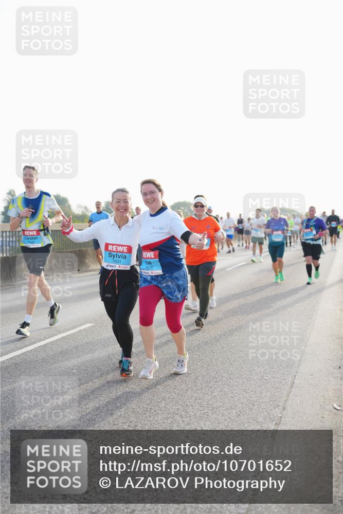 03.10.2026 - Köhlbrandbrückenlauf LAZAROV Photography http://msf.ph/oto/10701652 03.10.2026 09:26:47 Position 3 1160, 1631, 628 meine-sportfotos.de