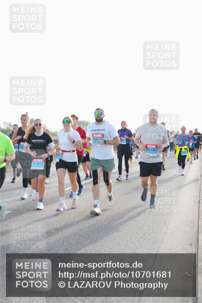 03.10.2026 - Köhlbrandbrückenlauf LAZAROV Photography http://msf.ph/oto/10701681 03.10.2026 09:26:56 Position 3 3470, 3317 meine-sportfotos.de