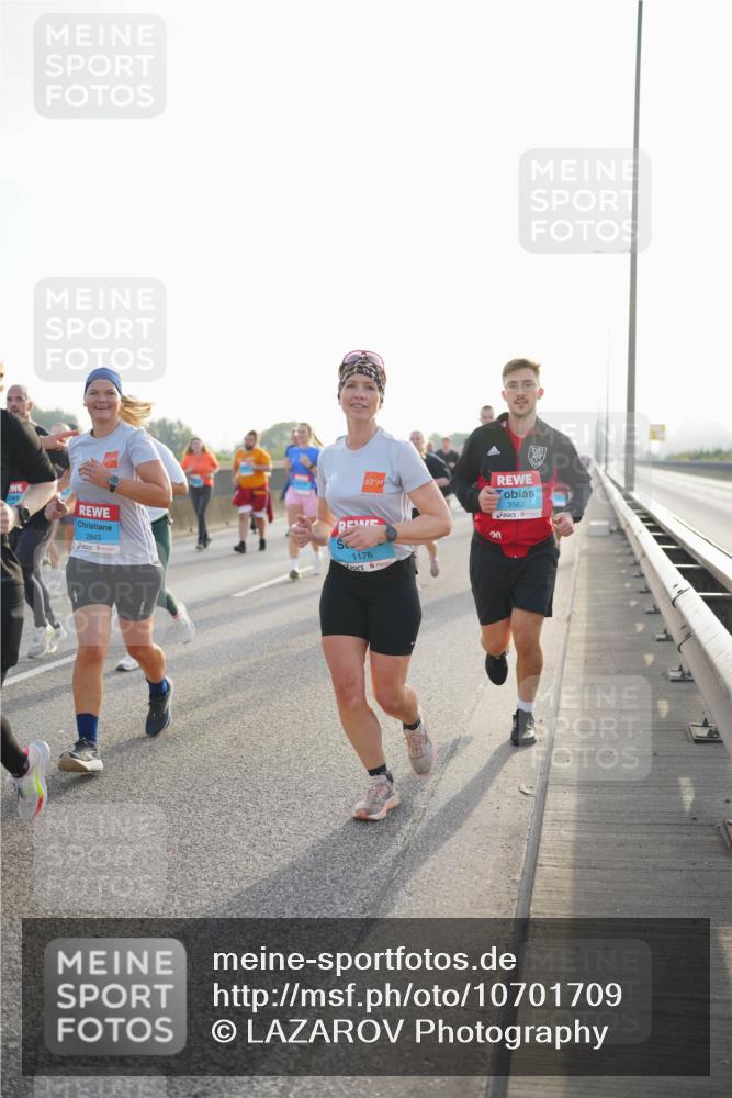 03.10.2026 - Köhlbrandbrückenlauf LAZAROV Photography http://msf.ph/oto/10701709 03.10.2026 09:27:06 Position 3 2843, 52, 1176, 20, 3562 meine-sportfotos.de