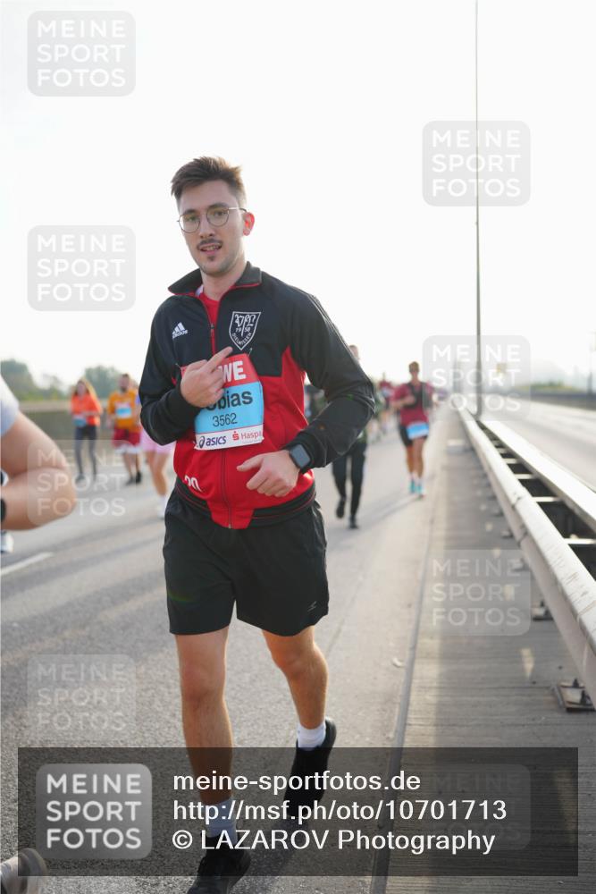 03.10.2026 - Köhlbrandbrückenlauf LAZAROV Photography http://msf.ph/oto/10701713 03.10.2026 09:27:07 Position 3 3562 meine-sportfotos.de