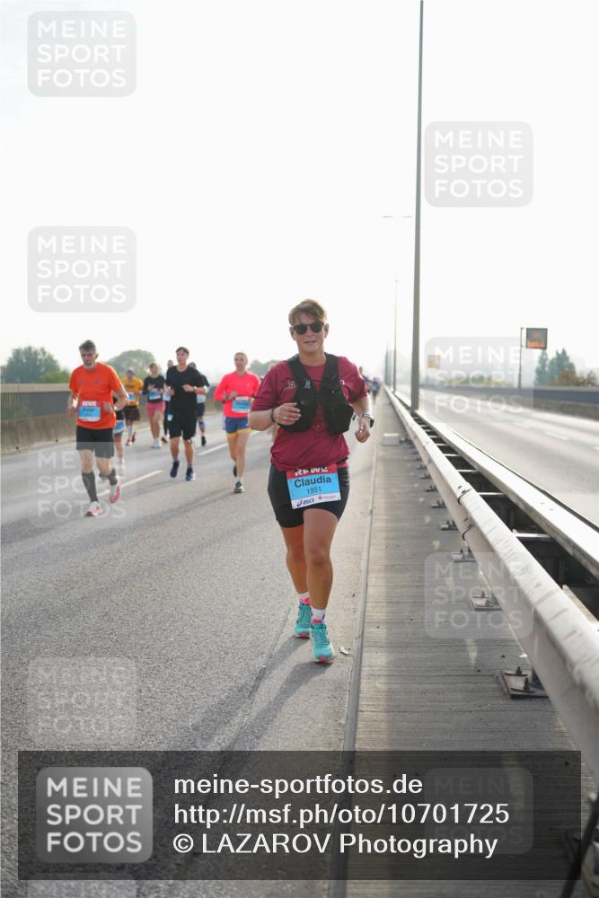 03.10.2026 - Köhlbrandbrückenlauf LAZAROV Photography http://msf.ph/oto/10701725 03.10.2026 09:27:10 Position 3 1951 meine-sportfotos.de