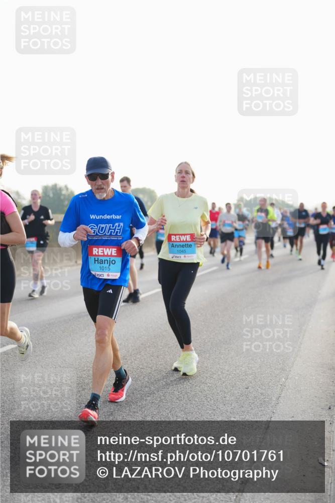 03.10.2026 - Köhlbrandbrückenlauf LAZAROV Photography http://msf.ph/oto/10701761 03.10.2026 09:27:23 Position 3 1015, 1045 meine-sportfotos.de