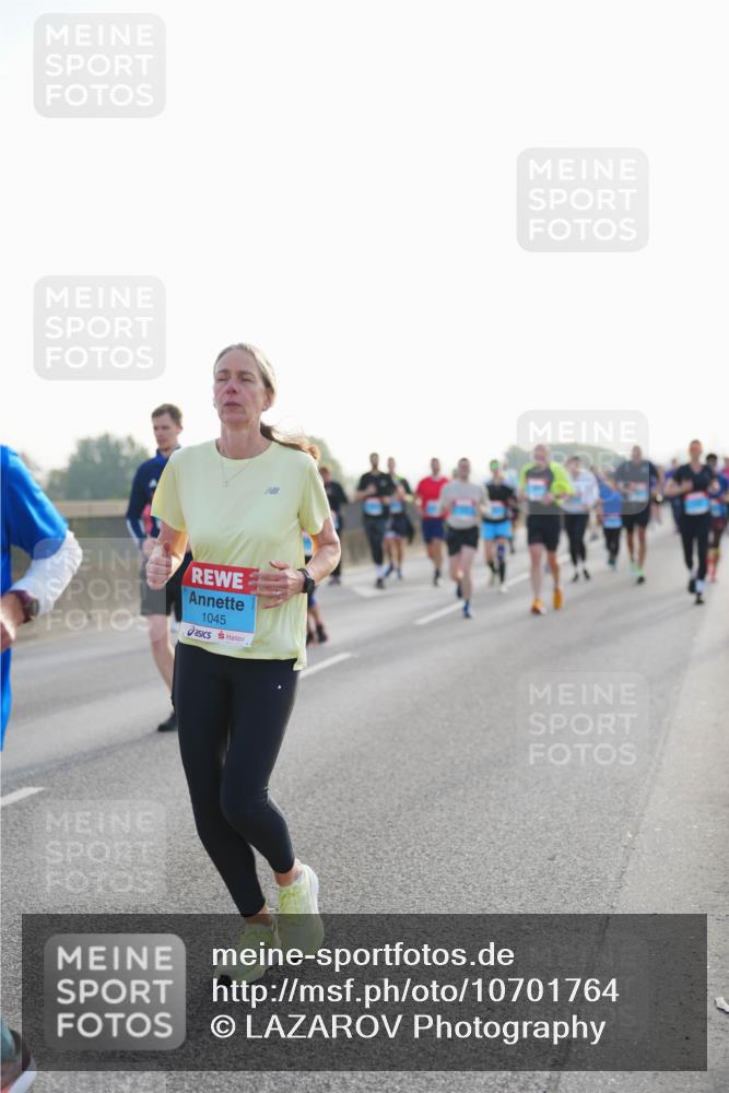 03.10.2026 - Köhlbrandbrückenlauf LAZAROV Photography http://msf.ph/oto/10701764 03.10.2026 09:27:24 Position 3 1045 meine-sportfotos.de