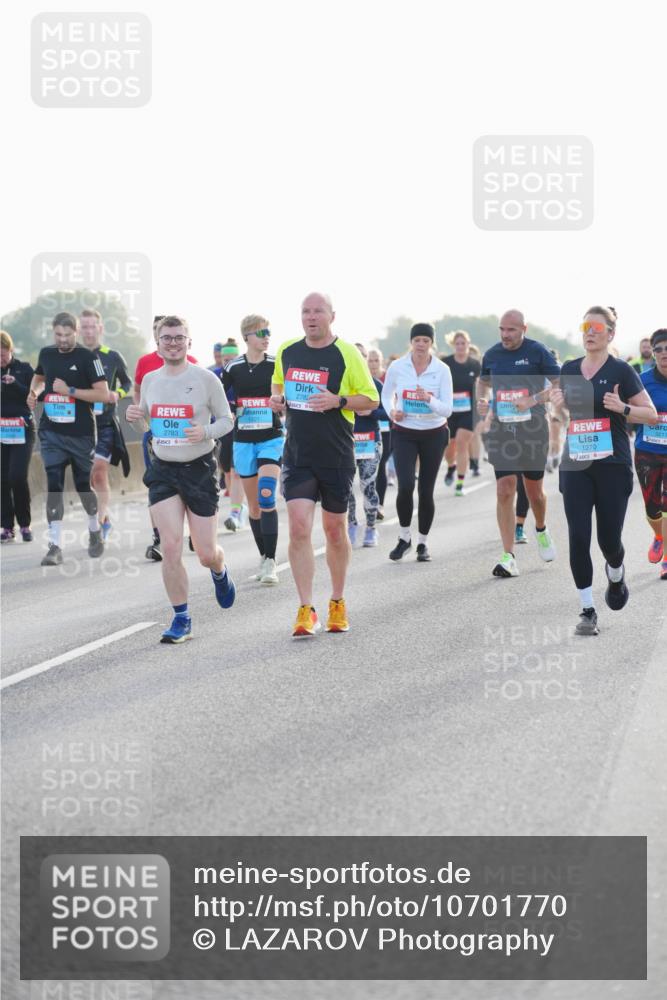 03.10.2026 - Köhlbrandbrückenlauf LAZAROV Photography http://msf.ph/oto/10701770 03.10.2026 09:27:26 Position 3 2783, 1221, 2782, 1270 meine-sportfotos.de