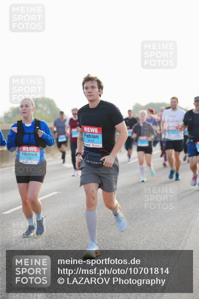 03.10.2026 - Köhlbrandbrückenlauf LAZAROV Photography http://msf.ph/oto/10701814 03.10.2026 09:27:38 Position 3 1521, 3412 meine-sportfotos.de