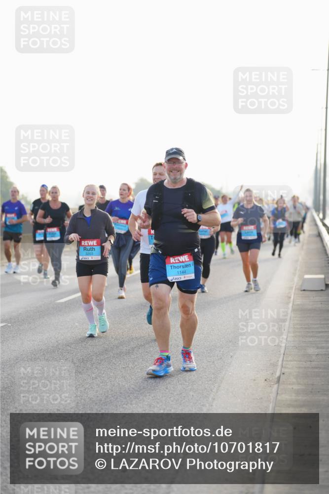 03.10.2026 - Köhlbrandbrückenlauf LAZAROV Photography http://msf.ph/oto/10701817 03.10.2026 09:27:39 Position 3 3203, 1144 meine-sportfotos.de