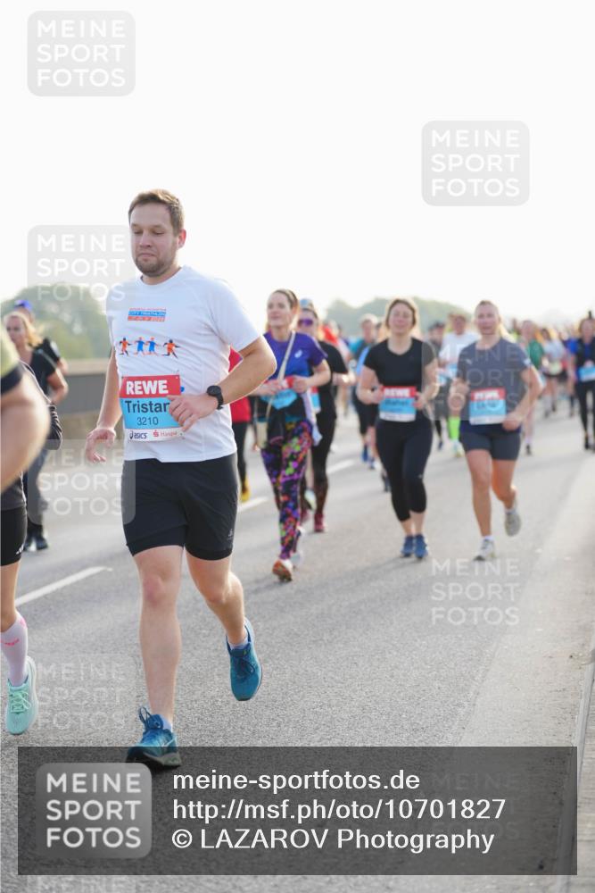 03.10.2026 - Köhlbrandbrückenlauf LAZAROV Photography http://msf.ph/oto/10701827 03.10.2026 09:27:41 Position 3 2025, 3210 meine-sportfotos.de