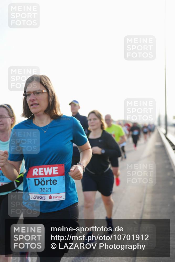 03.10.2026 - Köhlbrandbrückenlauf LAZAROV Photography http://msf.ph/oto/10701912 03.10.2026 09:28:03 Position 3 58, 3621 meine-sportfotos.de