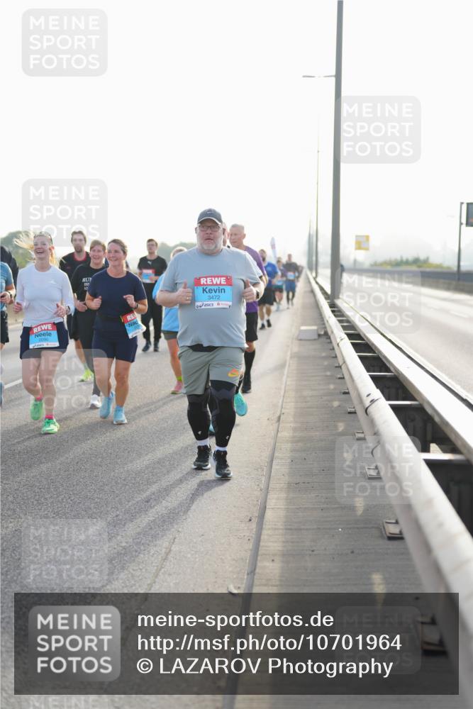 03.10.2026 - Köhlbrandbrückenlauf LAZAROV Photography http://msf.ph/oto/10701964 03.10.2026 09:28:19 Position 3 2090, 3472 meine-sportfotos.de