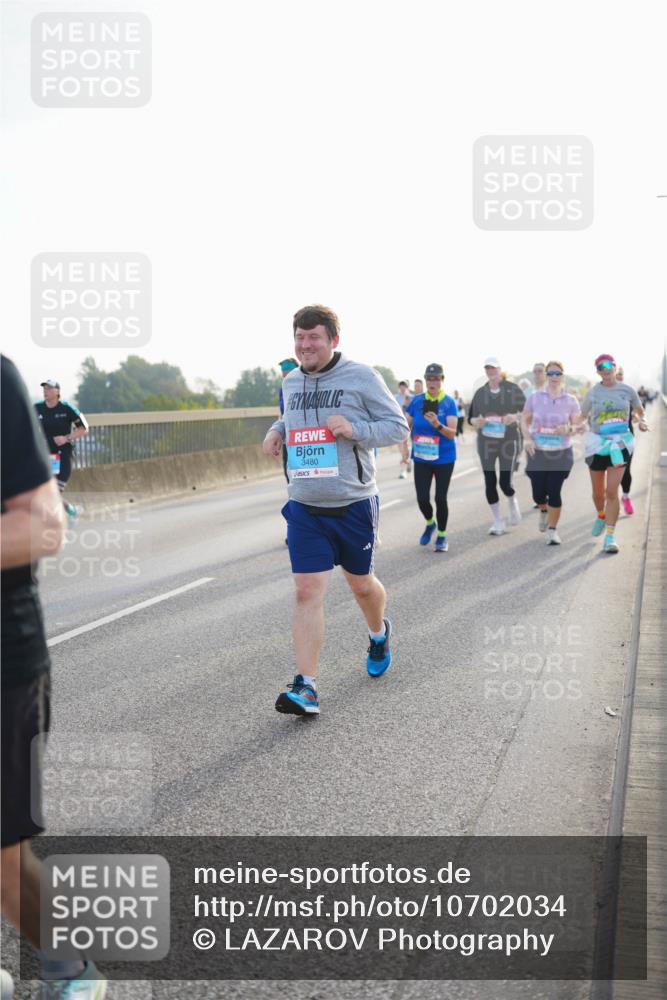 03.10.2026 - Köhlbrandbrückenlauf LAZAROV Photography http://msf.ph/oto/10702034 03.10.2026 09:28:41 Position 3 3480 meine-sportfotos.de