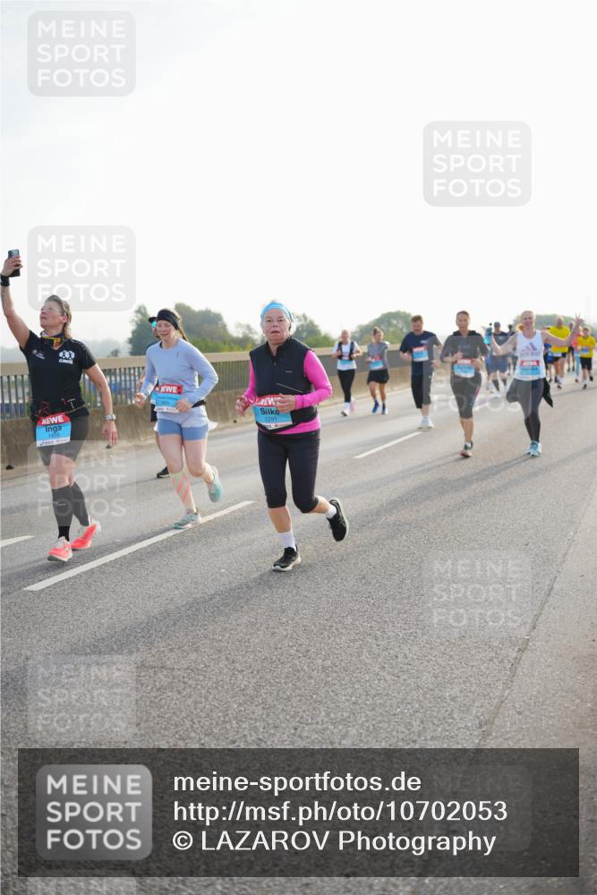 03.10.2026 - Köhlbrandbrückenlauf LAZAROV Photography http://msf.ph/oto/10702053 03.10.2026 09:28:46 Position 3 1859, 1291 meine-sportfotos.de