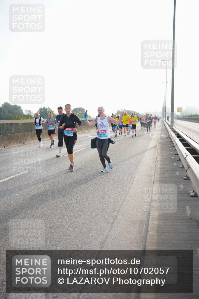 03.10.2026 - Köhlbrandbrückenlauf LAZAROV Photography http://msf.ph/oto/10702057 03.10.2026 09:28:47 Position 3  meine-sportfotos.de