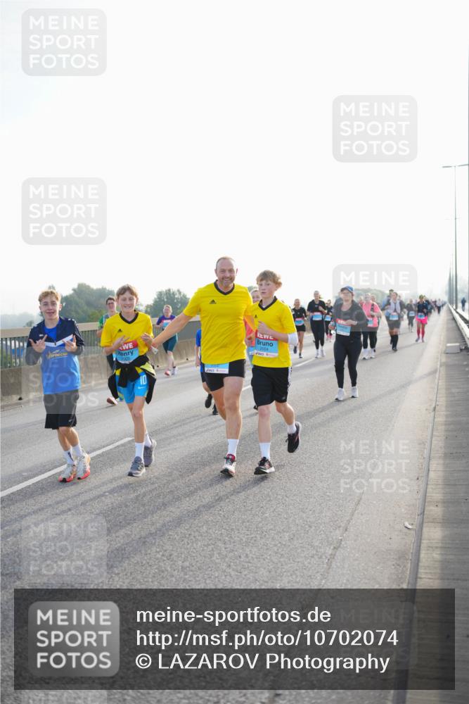 03.10.2026 - Köhlbrandbrückenlauf LAZAROV Photography http://msf.ph/oto/10702074 03.10.2026 09:28:53 Position 3 2004 meine-sportfotos.de