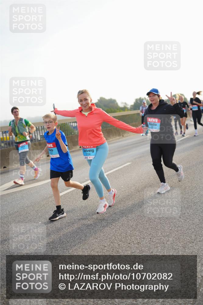 03.10.2026 - Köhlbrandbrückenlauf LAZAROV Photography http://msf.ph/oto/10702082 03.10.2026 09:28:55 Position 3 127, 1726, 3387 meine-sportfotos.de