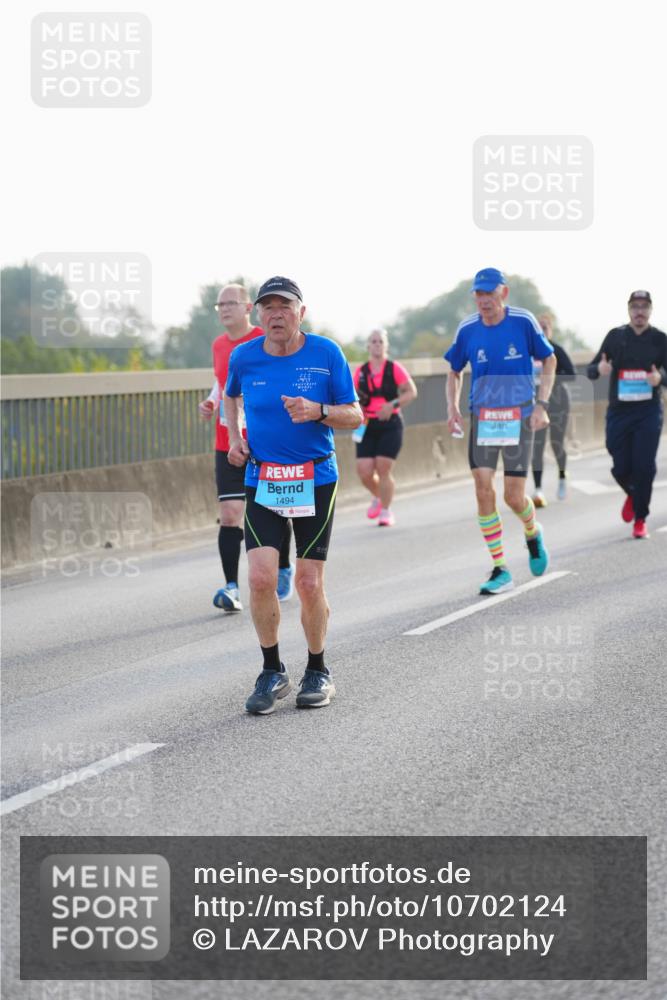 03.10.2026 - Köhlbrandbrückenlauf LAZAROV Photography http://msf.ph/oto/10702124 03.10.2026 09:29:10 Position 3 1494 meine-sportfotos.de