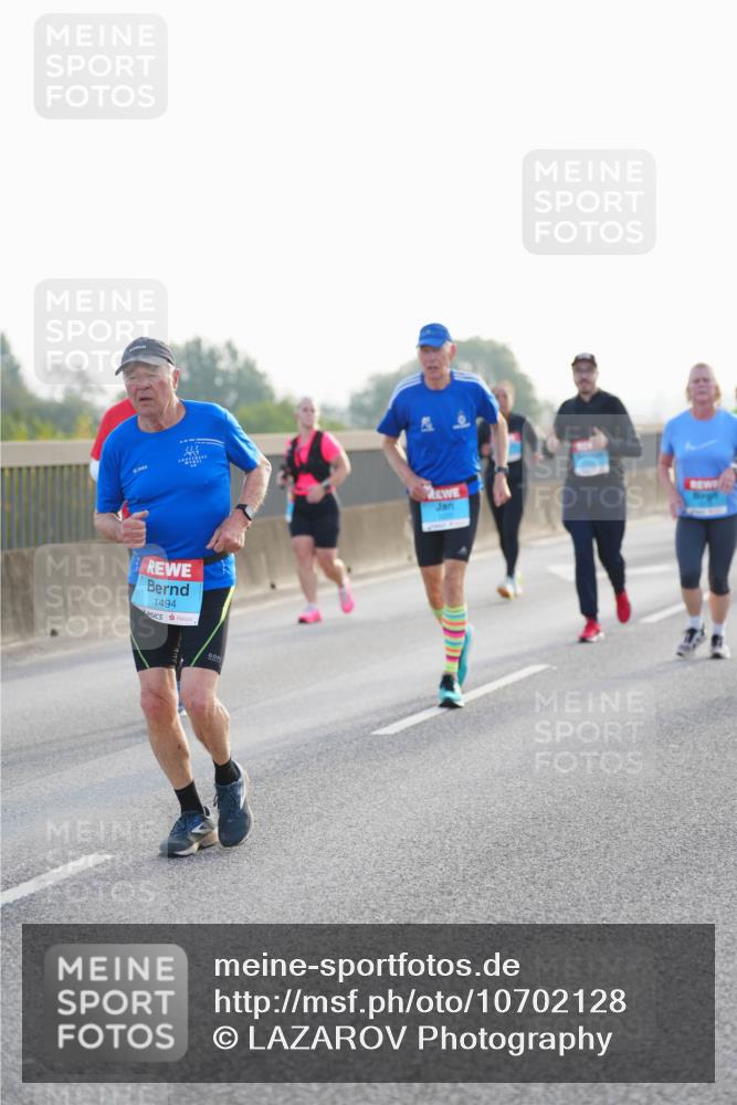 03.10.2026 - Köhlbrandbrückenlauf LAZAROV Photography http://msf.ph/oto/10702128 03.10.2026 09:29:10 Position 3 1494 meine-sportfotos.de