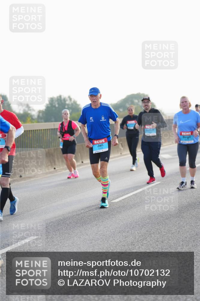 03.10.2026 - Köhlbrandbrückenlauf LAZAROV Photography http://msf.ph/oto/10702132 03.10.2026 09:29:11 Position 3 1, 1220 meine-sportfotos.de