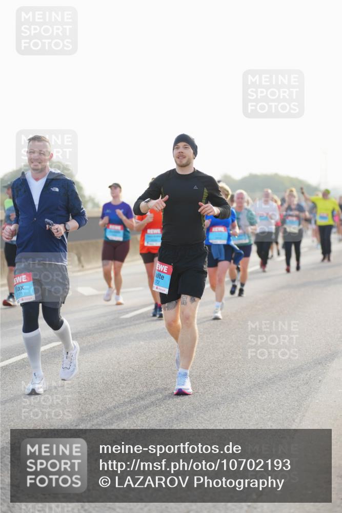 03.10.2026 - Köhlbrandbrückenlauf LAZAROV Photography http://msf.ph/oto/10702193 03.10.2026 09:29:27 Position 3 171, 172 meine-sportfotos.de