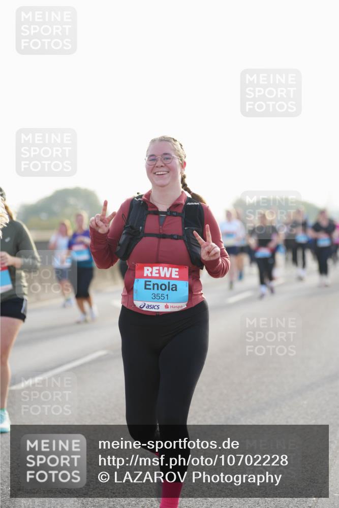 03.10.2026 - Köhlbrandbrückenlauf LAZAROV Photography http://msf.ph/oto/10702228 03.10.2026 09:29:43 Position 3 3551 meine-sportfotos.de