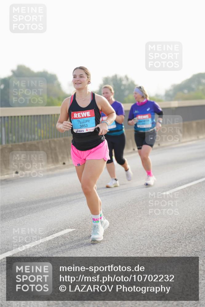 03.10.2026 - Köhlbrandbrückenlauf LAZAROV Photography http://msf.ph/oto/10702232 03.10.2026 09:29:46 Position 3 3853 meine-sportfotos.de