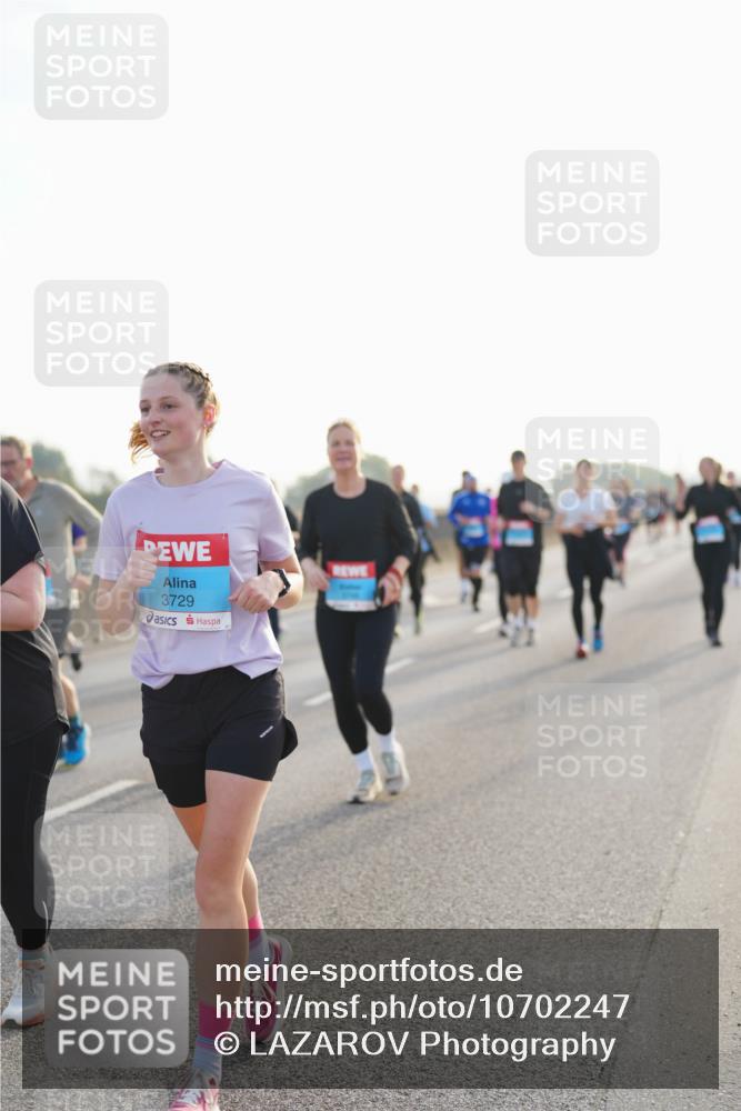 03.10.2026 - Köhlbrandbrückenlauf LAZAROV Photography http://msf.ph/oto/10702247 03.10.2026 09:29:53 Position 3 3729 meine-sportfotos.de