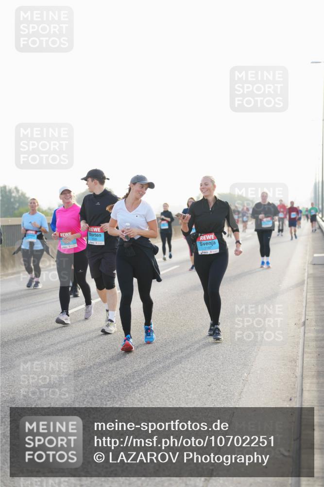 03.10.2026 - Köhlbrandbrückenlauf LAZAROV Photography http://msf.ph/oto/10702251 03.10.2026 09:29:56 Position 3 2535, 1197 meine-sportfotos.de