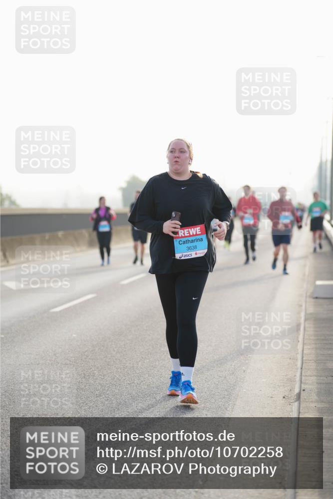 03.10.2026 - Köhlbrandbrückenlauf LAZAROV Photography http://msf.ph/oto/10702258 03.10.2026 09:30:01 Position 3 3638 meine-sportfotos.de