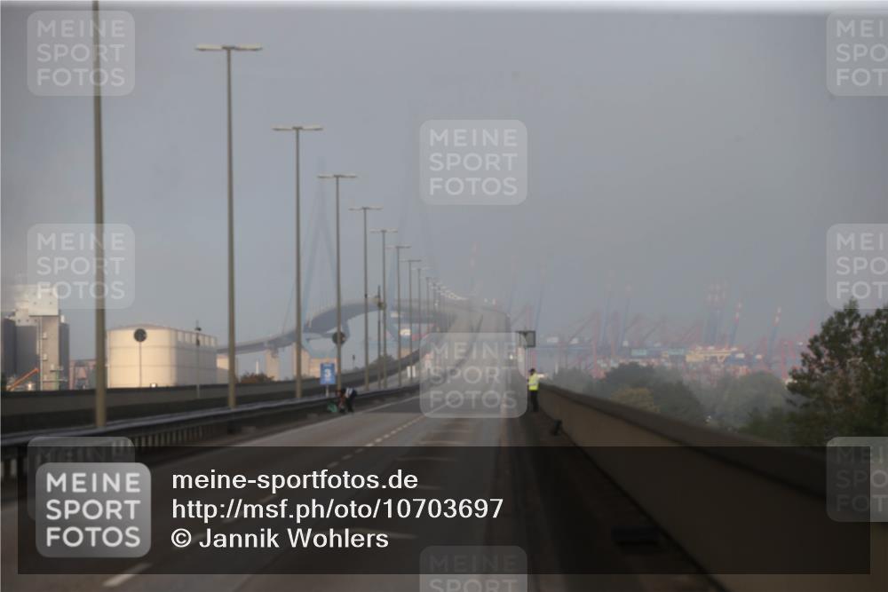 03.10.2026 - Köhlbrandbrückenlauf Jannik Wohlers http://msf.ph/oto/10703697 03.10.2026 09:05:30 Position 3  meine-sportfotos.de