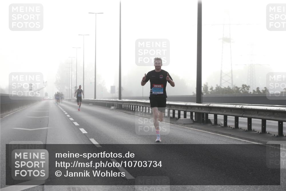 03.10.2026 - Köhlbrandbrückenlauf Jannik Wohlers http://msf.ph/oto/10703734 03.10.2026 09:10:46 Position 3  meine-sportfotos.de