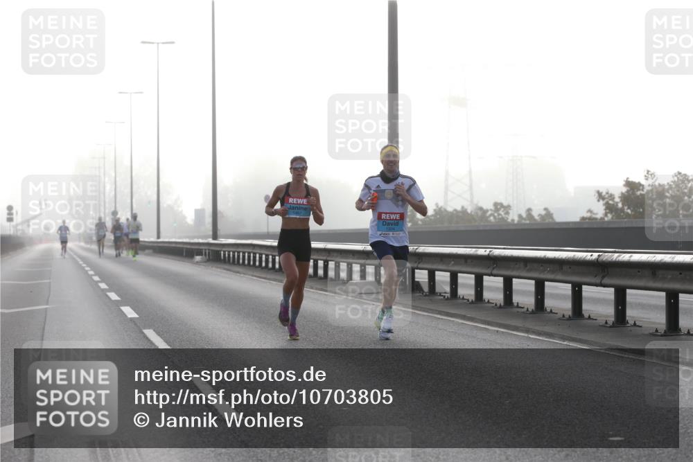 03.10.2026 - Köhlbrandbrückenlauf Jannik Wohlers http://msf.ph/oto/10703805 03.10.2026 09:11:37 Position 3 1324 meine-sportfotos.de