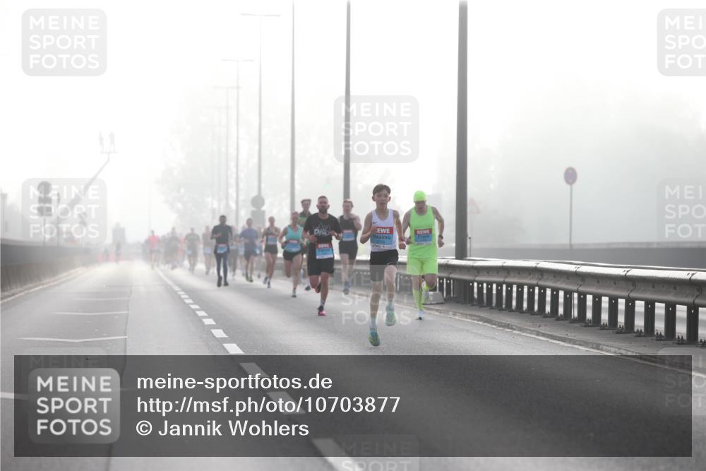 03.10.2026 - Köhlbrandbrückenlauf Jannik Wohlers http://msf.ph/oto/10703877 03.10.2026 09:12:29 Position 3  meine-sportfotos.de