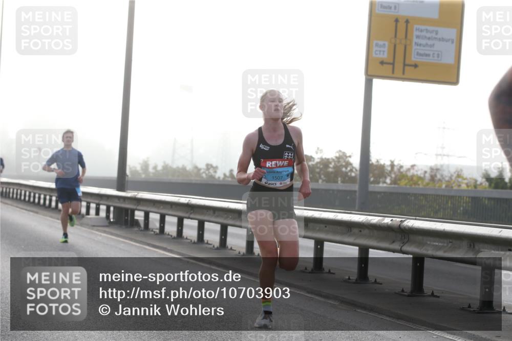 03.10.2026 - Köhlbrandbrückenlauf Jannik Wohlers http://msf.ph/oto/10703903 03.10.2026 09:12:49 Position 3 1507 meine-sportfotos.de